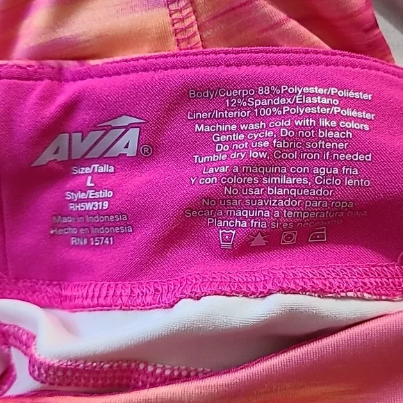 NWT Avia Active Capris - Picture 2 of 2